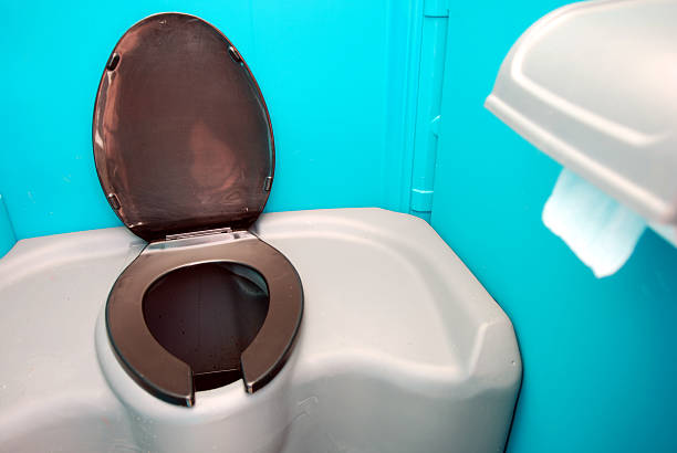 Best Luxury portable toilet rental  in Atlantis, FL