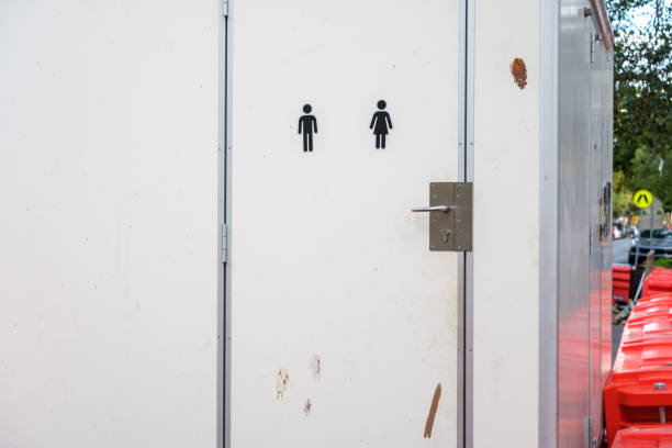Best Porta potty rental near me  in Atlantis, FL